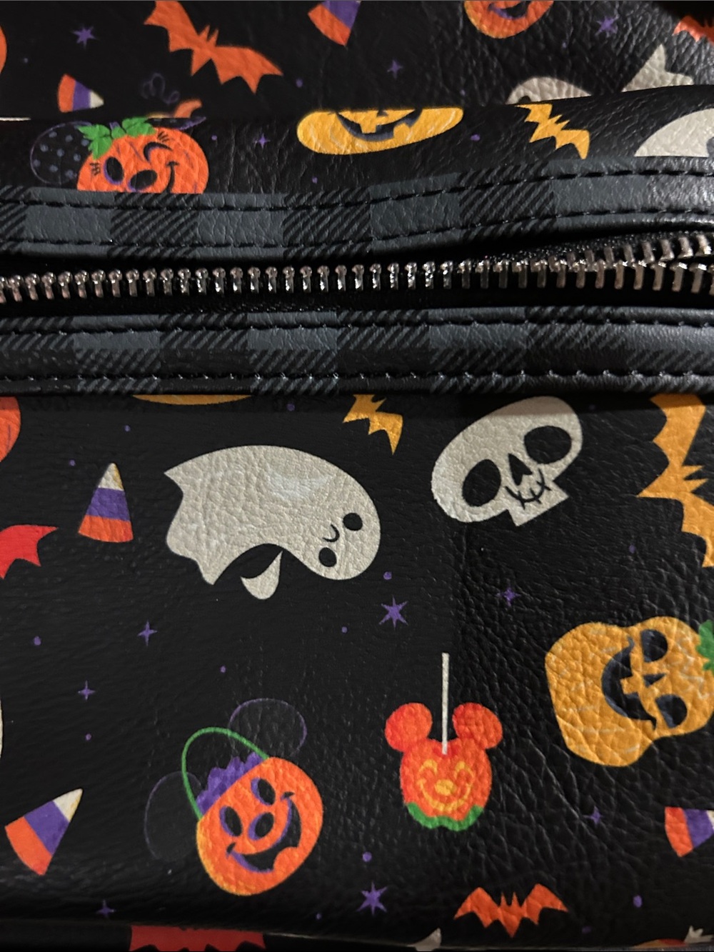 Lounge fly Disney Black Halloween Mini Backpack with Orange Bow and Multicolor - Picture 3 of 4